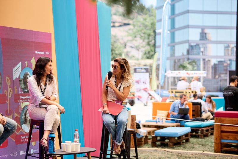 Entrevista en el escenario 2024